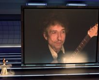 Nobel Edebiyat Ödülü Bob Dylan’ın oldu