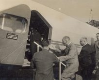 Atatürk hiç uçağa bindi mi?