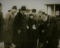 Atatürk ve Türk Kadın Kıyafetinde İnkılap