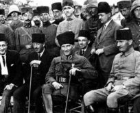 19 Ocak 1923 Atatürk’ün İzmit Sinemasında Halkla Sohbeti