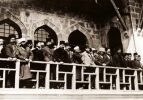 Söz Meclisten İçeri