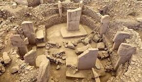 Göbeklitepe Yılan Sembolizmi