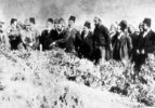“Çanakkale Hem Denizdi Hem de Kara”